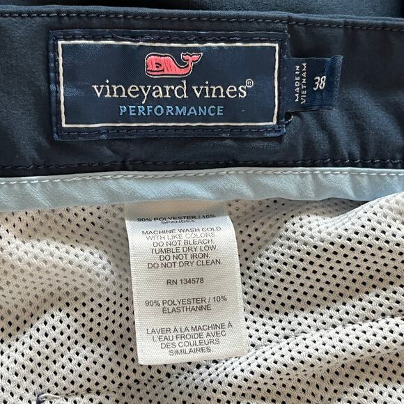 Vineyard Vines Men's 8” Performance Breaker Shorts Navy sz 38 - Picture 3 of 5